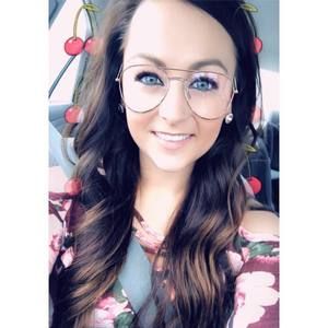 Meet your Posher, Jaclyn